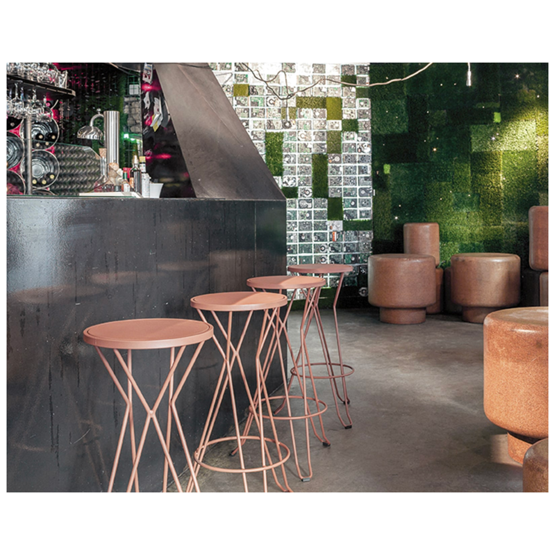 Tabouret en acier Portofino | Tabouret | Tabourets.com